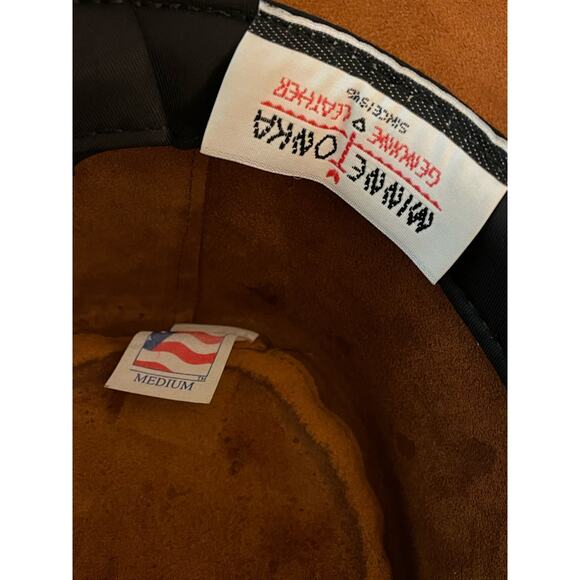 Minnetonka Genuine Leather Banded with silvertone conchos Western Hat M - Picture 6 of 8